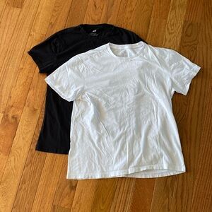 Two H&M T-shirts 1 White Size Medium and 1 Black Size Large